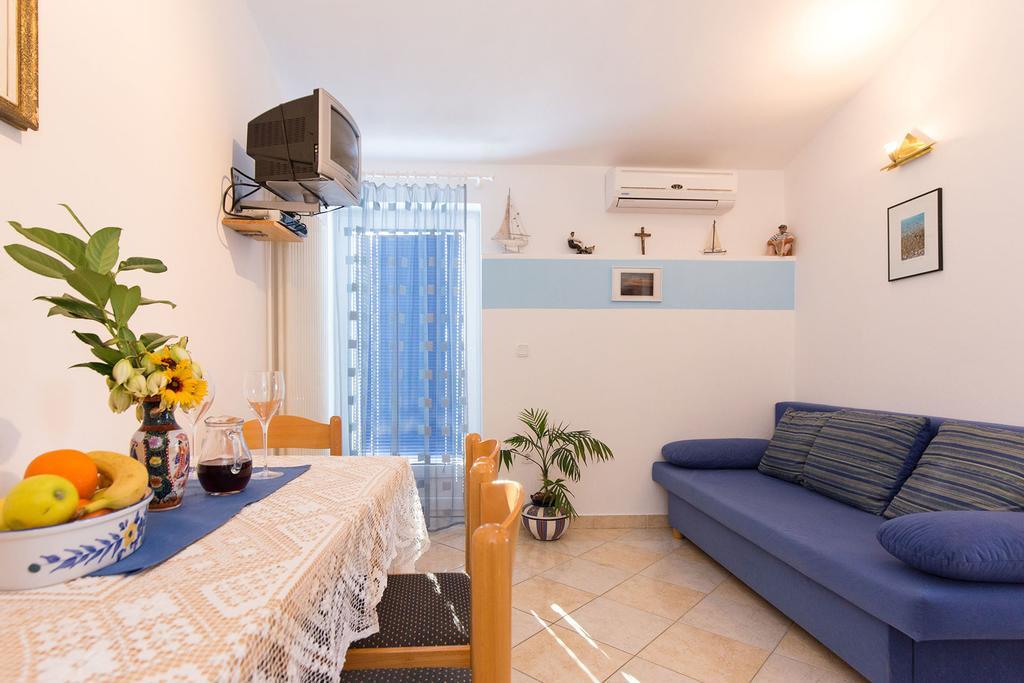 Apartments Juras Brzac Exterior photo